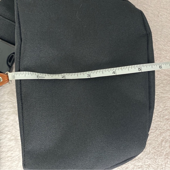 HERSCHEL BUMBAG/ BELT BAG - Picture 3 of 4